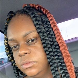 Meet your Posher, Brianna